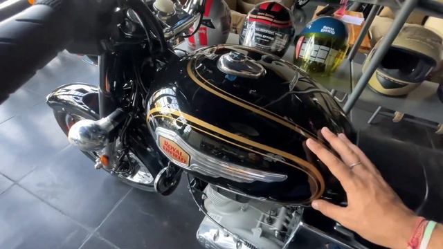 2023 Royal Enfield Bullet 350 Standard New Model Full Review смотреть онлайн