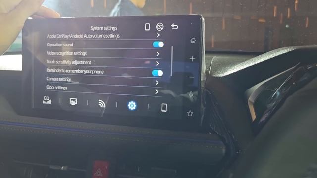 In Depth Tour Toyota Yaris Cross S Hybrid [AC200] - Indonesia смотреть онлайн
