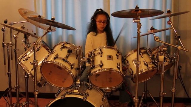 COME TOGETHER in the style of Gary Clark Jr смотреть онлайн