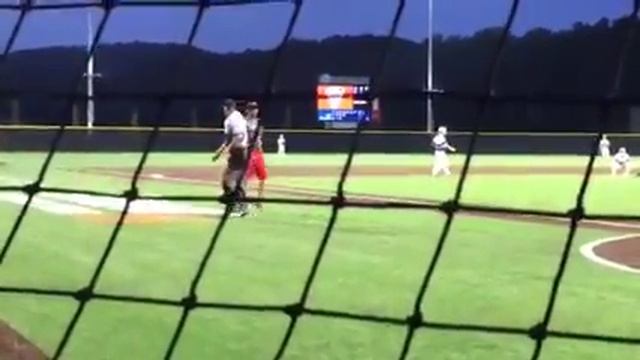 Map baseball vs. Charlotte megastars (megastars player gets tossed) смотреть онлайн