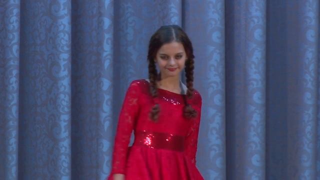 Город мечты песня. Исполняет:Баженова Софья смотреть онлайн