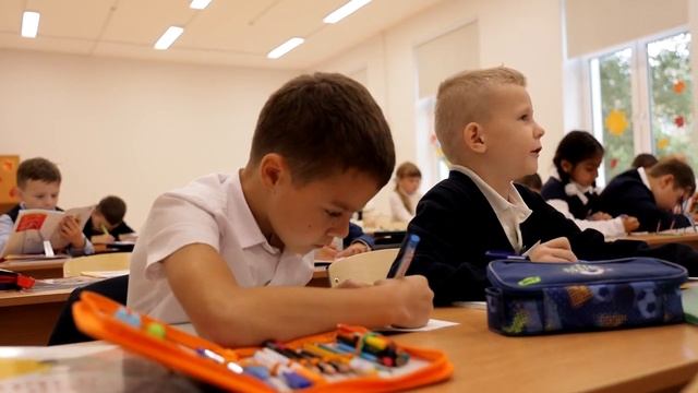 ПЕРВЫЙ КЛАСС // КШ О НОВОБРАНЦАХ 2021-2022 смотреть онлайн