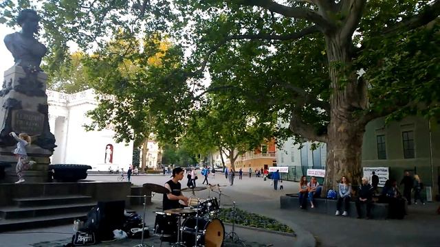 Одесса, июнь 2016, уличные музыканты, Барабаны Страдивари 2 смотреть онлайн