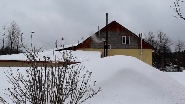 Сделал горку высотой с крышу! смотреть онлайн