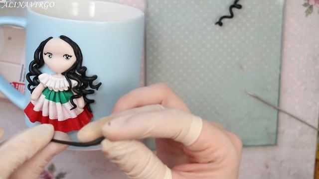 Мастер-класс: Декор кружки из полимерной глины FIMO / Девочка на кружке / polymer clay tutorial смотреть онлайн