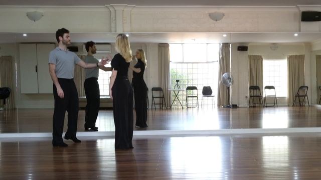 Progressive Chasse & Outside Change to Promenade | Waltz смотреть онлайн