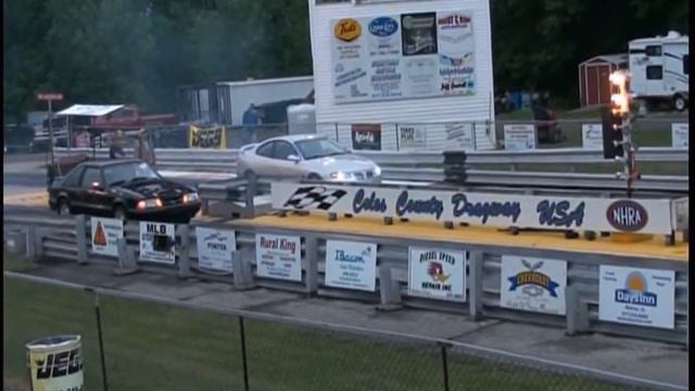 2004 pontiac GTO @ Coles County Dragway 05/27/11 смотреть онлайн