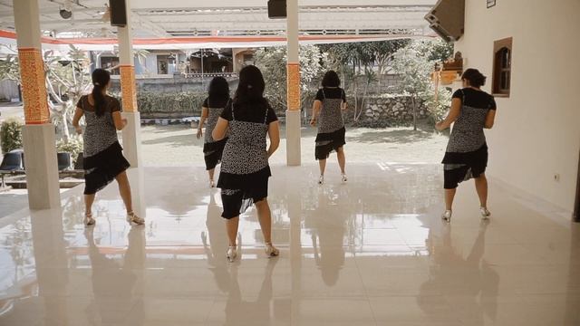 Cap Tango - Line Dance (Choreo: Sylvie Duquenne) смотреть онлайн