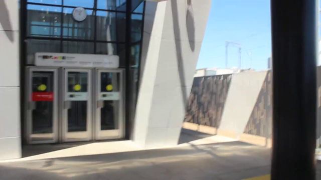 Прибываем на электропоезде и прогулка по новой платформе Печатники МЦД-2 смотреть онлайн