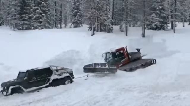 THE MERCEDES G CLASS IS THE BEST CAR FOR ARROGANT DRIVERS 2018 смотреть онлайн