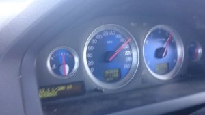 Volvo XC90 V8 разгон 0-210