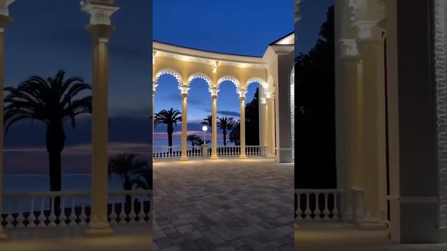 Абхазия, Гагра, Колоннада март, ВЕСНА 2023 смотреть онлайн