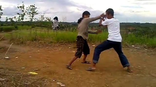 Duel Maut Muara Teweh смотреть онлайн