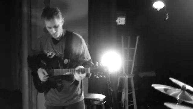MARS 4-Tet - Pan to the Left смотреть онлайн