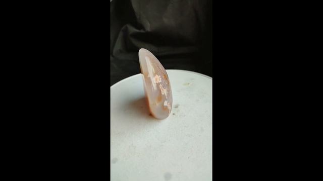 минерал Сердолик 3х5.5х8 см смотреть онлайн