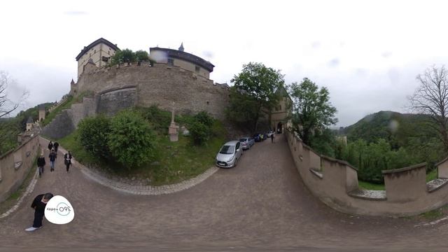 Karlstejn Castle Czech Republic 360 Tour смотреть онлайн