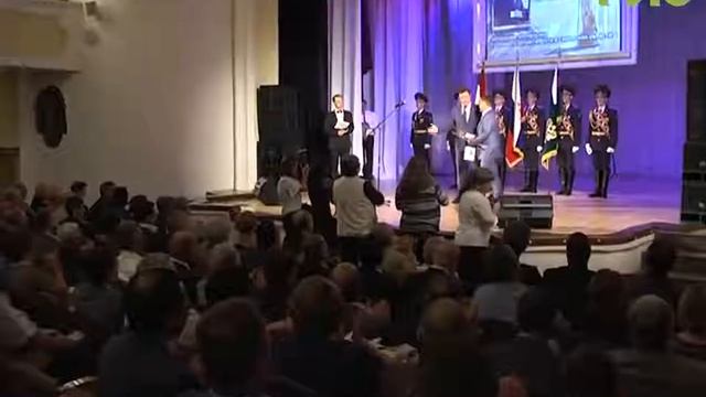 Грамоты и благодарственные письма получили лучшие сотрудники судебного департамента области смотреть онлайн