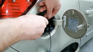 Opel Corsa or Vauxhall Corsa Fuel Tank Door Replacment Or Remove