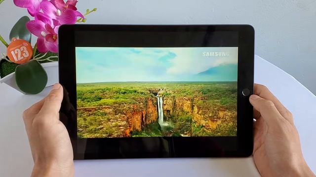 Đánh giá iPad Gen 7 10.2": chiếc iPad giá rẻ toàn năng của Apple! смотреть онлайн