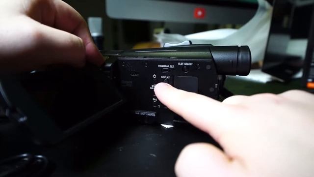 Sony AX700. Распаковка, краткий обзор. смотреть онлайн