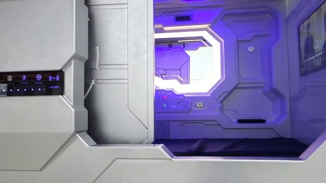 Аэропорт Внуково. Кабины отдыха.. смотреть онлайн