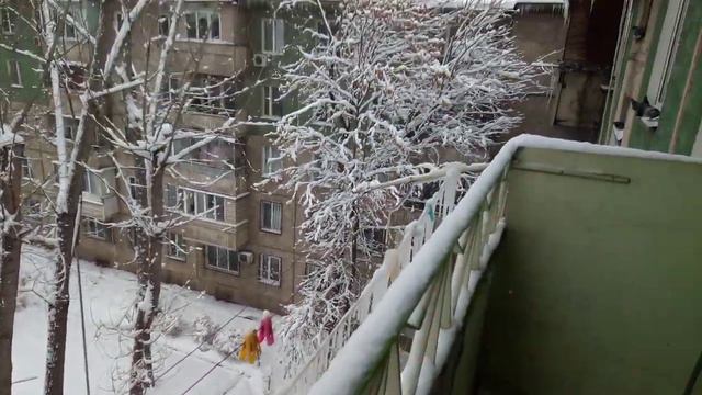 И опять зима в Алматы смотреть онлайн