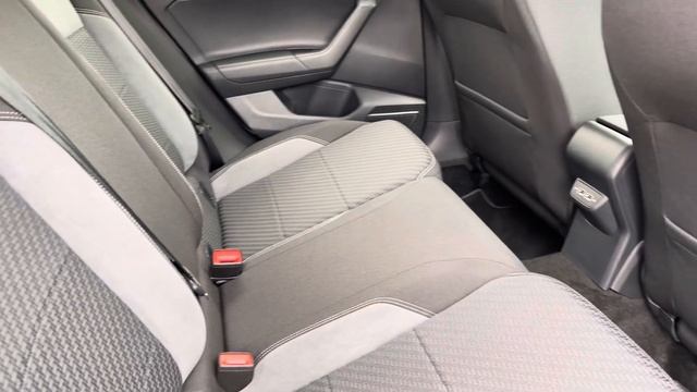 Approved Used Volkswagen Polo MK6 Hatchback 5Dr 1.0 TSI 115PS R-Line - DG70HTN смотреть онлайн