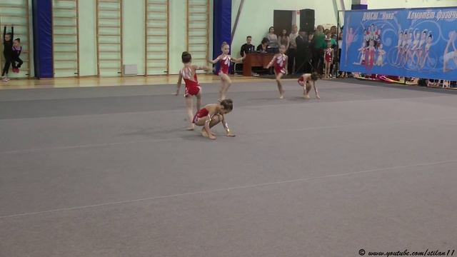 Всероссийский турнир по худож. гимнастике "Кубок Сююмбике". 20.11.2014. Группа "Веселые матрешки" смотреть онлайн