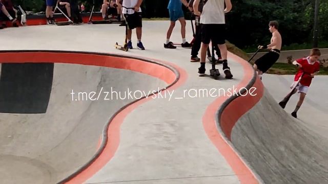 новый крутой скейт-парк в г.#Раменское Открытие парка #Жуковский смотреть онлайн