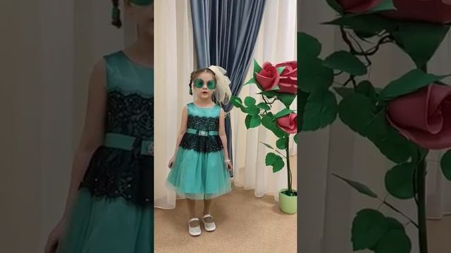 Поэтический марафон «Поэзия И.А. Крылова» читает Алина Мауль басня "Стрекоза и муравей" смотреть онлайн