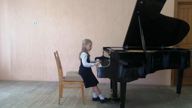 Деркач Ева, 7 лет. 1. Е.Дэвис "Туман над рекой" 2. К. Матц "Колдун" смотреть онлайн