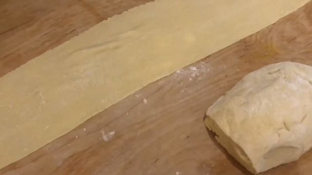 ЛАПША ДОМАШНЯЯ НА НОЧЬ ГЛЯДЯ смотреть онлайн
