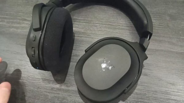 Минусы наушников Razer Barracuda X