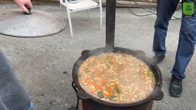 Пора продолжить знакомство с русской кухней! На очереди - Ушное смотреть онлайн