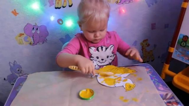 ILINA -TV/Нетрадиционная техника рисования с помощью зубной щётки. смотреть онлайн