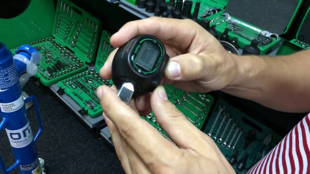 Купить DT200N TOPTUL Динамометричний ключ смотреть онлайн