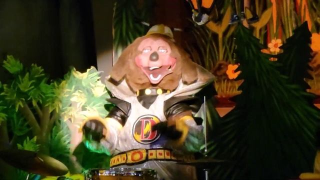 Billy Bob's Wonderland: Rock-afire Explosion смотреть онлайн