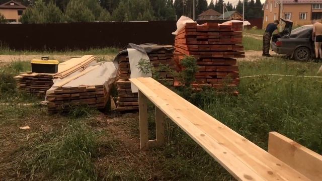 Каркасный дом в лесу : стиль хайтек : день 1 смотреть онлайн
