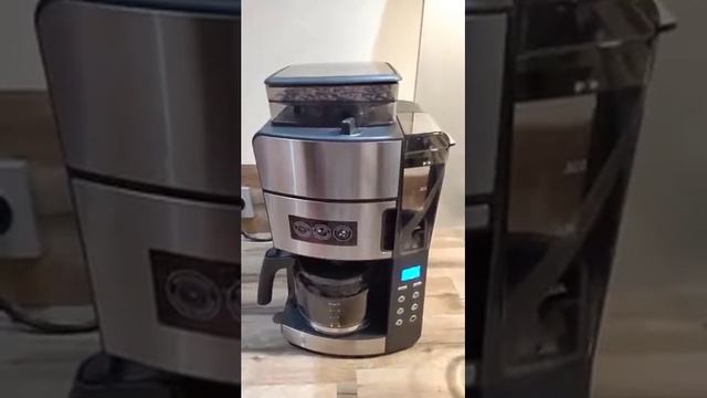 Russell Hobbs Machine à Café, Cafetière Filtre Semi Automatique 1000W, super cafetière de professio смотреть онлайн