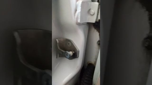 вода в карманах богажника приора , мокрые ремни безопасности, как устранить смотреть онлайн