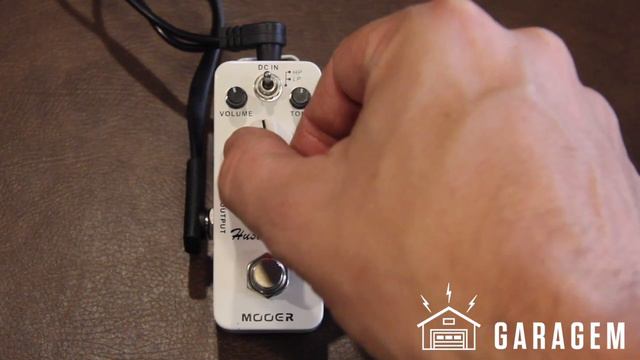 Na Garagem com Danni Distler. Hustle Drive Mooer смотреть онлайн