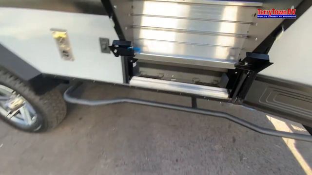2022 Jayco Jay Feather 171BH Orientation смотреть онлайн