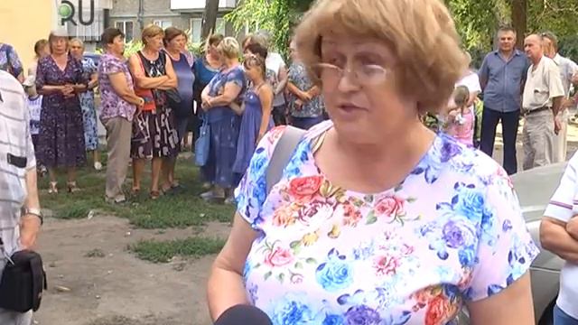 Сквер раздора: жители Кургана протестуют против автомобильной стоянки смотреть онлайн