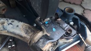 Меняем втулку переднего стабилизатор Хонда СРВ III