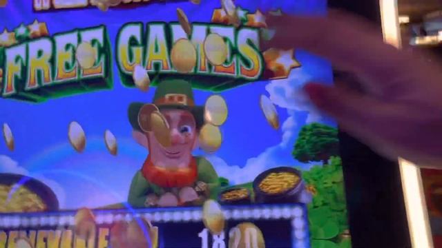 Revealing the secrets on lucky leprechaun slots #Bonus #Jackpot смотреть онлайн
