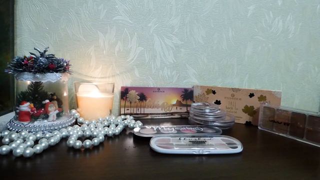Коллекция косметики. Часть 6 - Essence. смотреть онлайн