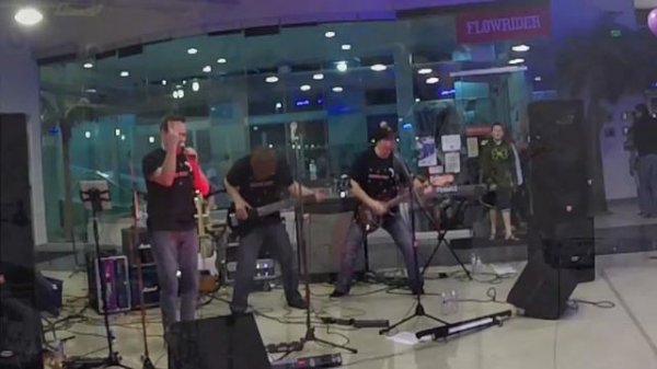 Bonne Nuit Live Performance Demo