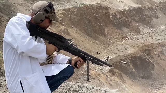 shooting m60 down into my Lake смотреть онлайн