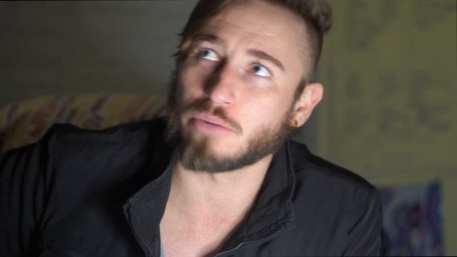 Day Game vs Night Game (which should you invest in?) смотреть онлайн