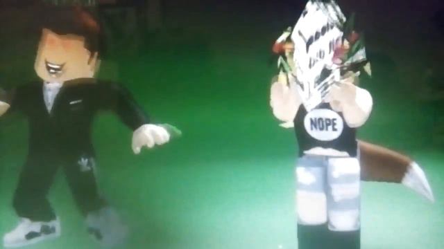 Перевод песни F-R-I-E-N-D-S смотреть онлайн